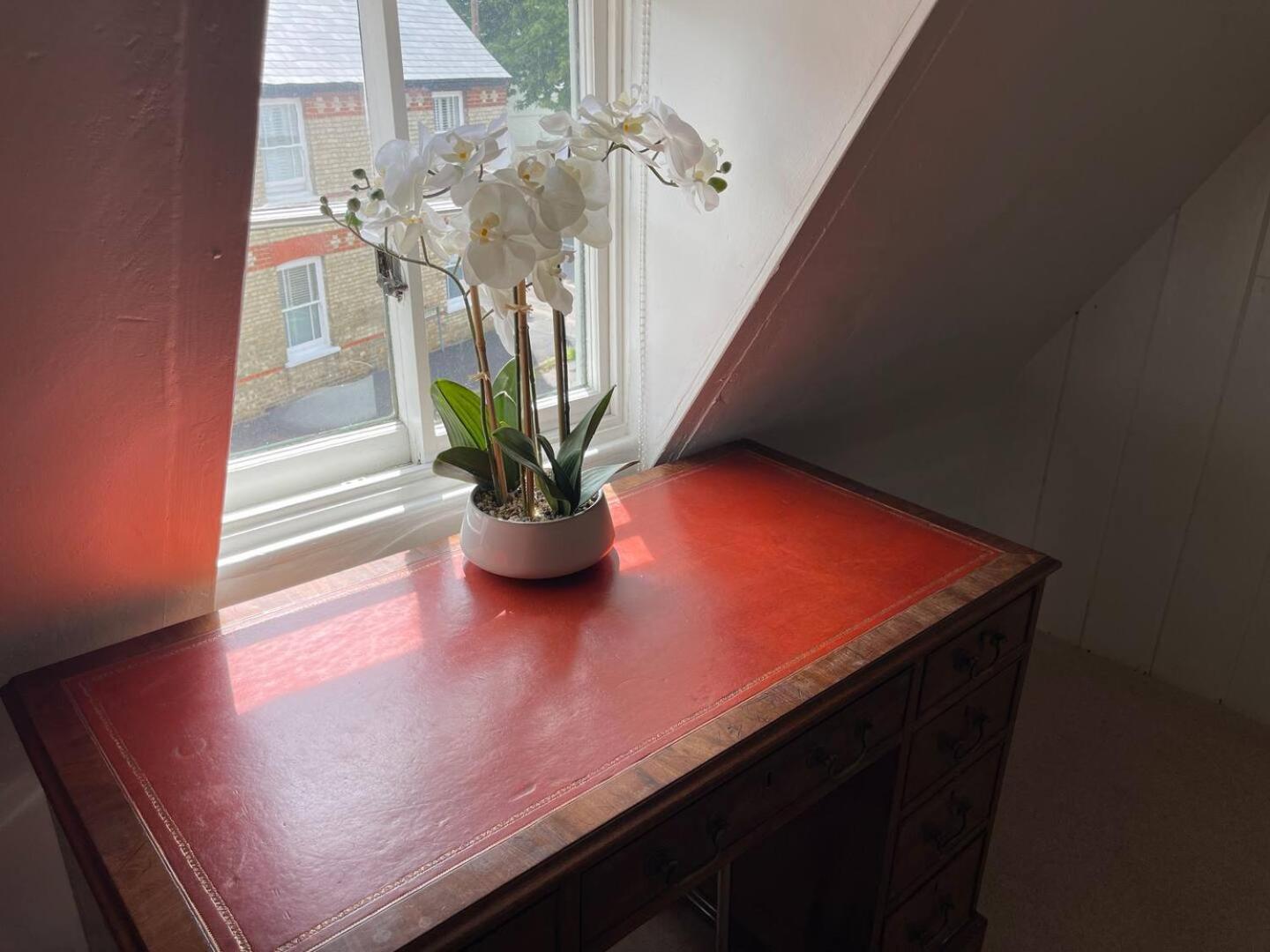 Elegant Oak Beamed House In Pretty Village - Cambridge Homehost Buckden  エクステリア 写真