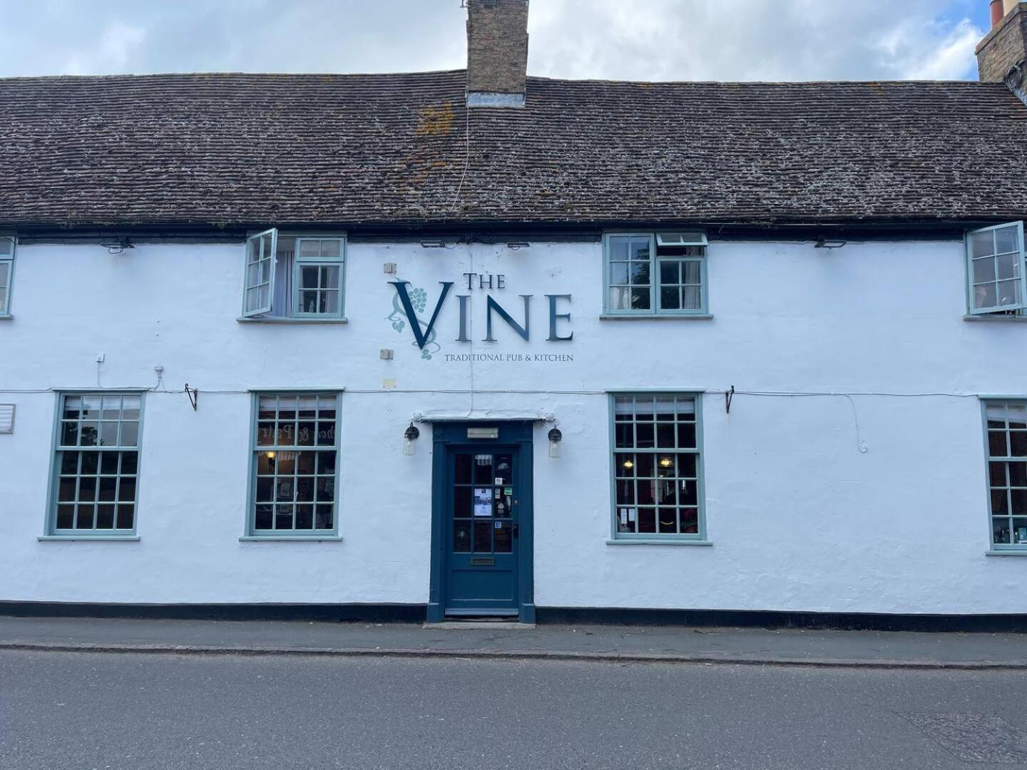 Elegant Oak Beamed House In Pretty Village - Cambridge Homehost Buckden  エクステリア 写真